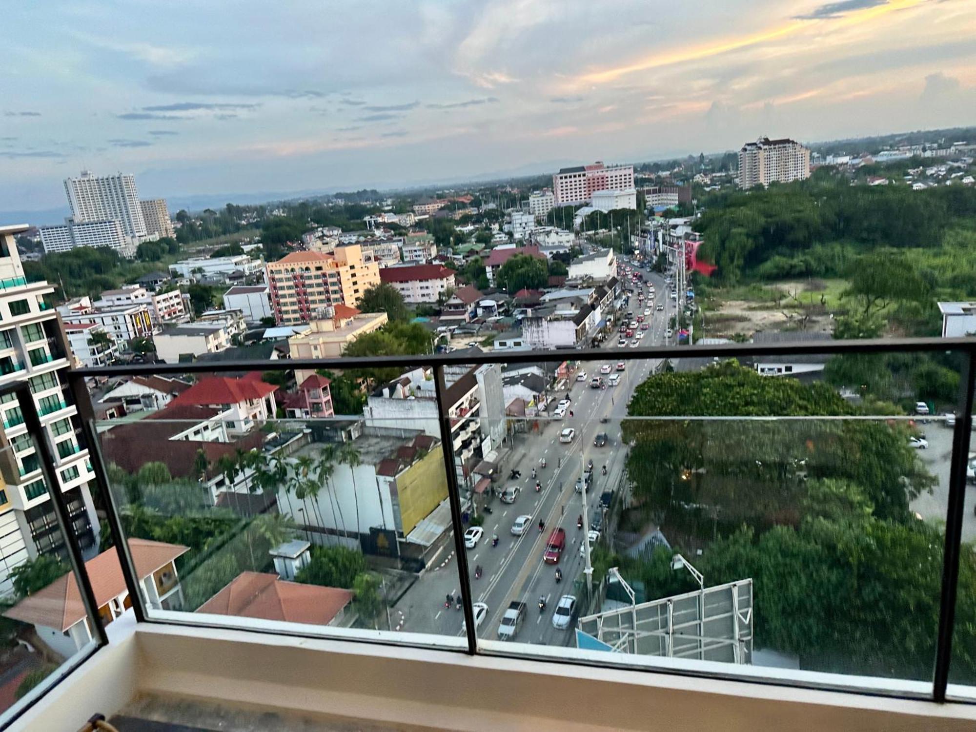 Pangsapuri Astra Sky River Paronama Pool Luxury Changklan *
